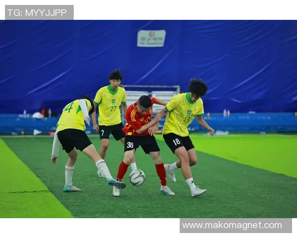 足球明星风采尽显精彩瞬间的图片集锦与背后的故事分享