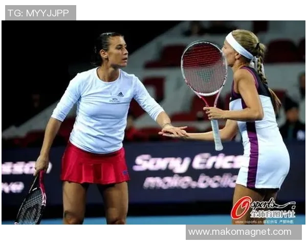 重庆网球队配合引发热议球员间默契与争议的背后故事